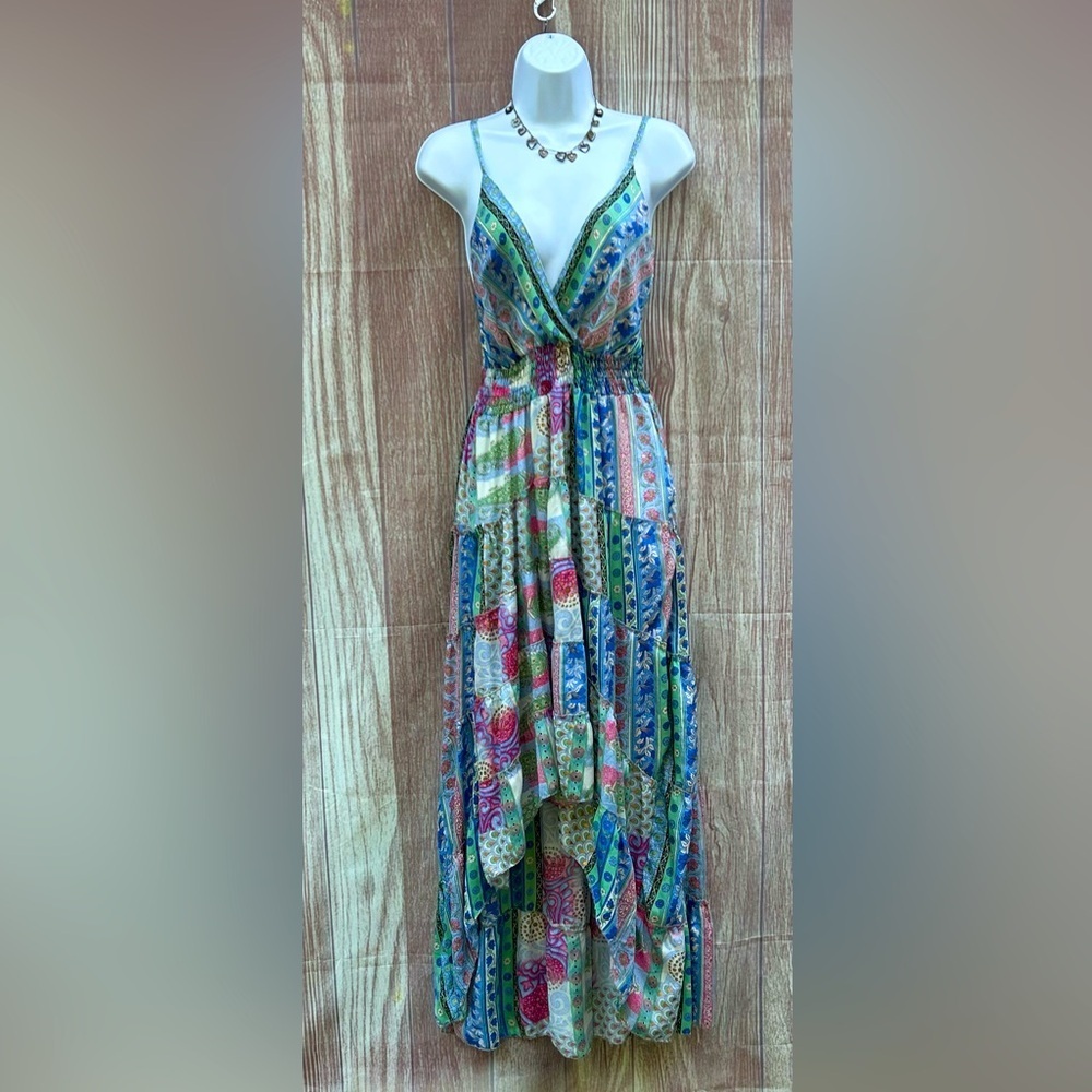 Luisa vintage Silk size M patchwork floral paisley handkerchief hem flowy
dress